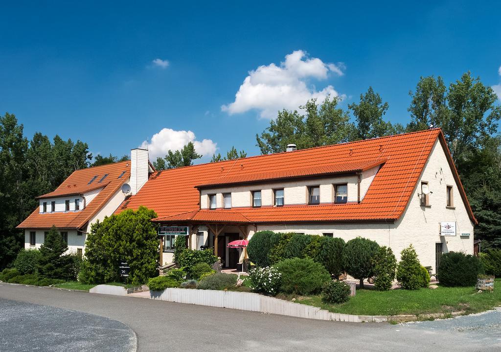 Hotel-Restaurant Elsterblick Elsteraue Exterior photo