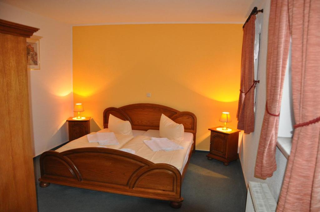 Hotel-Restaurant Elsterblick Elsteraue Room photo